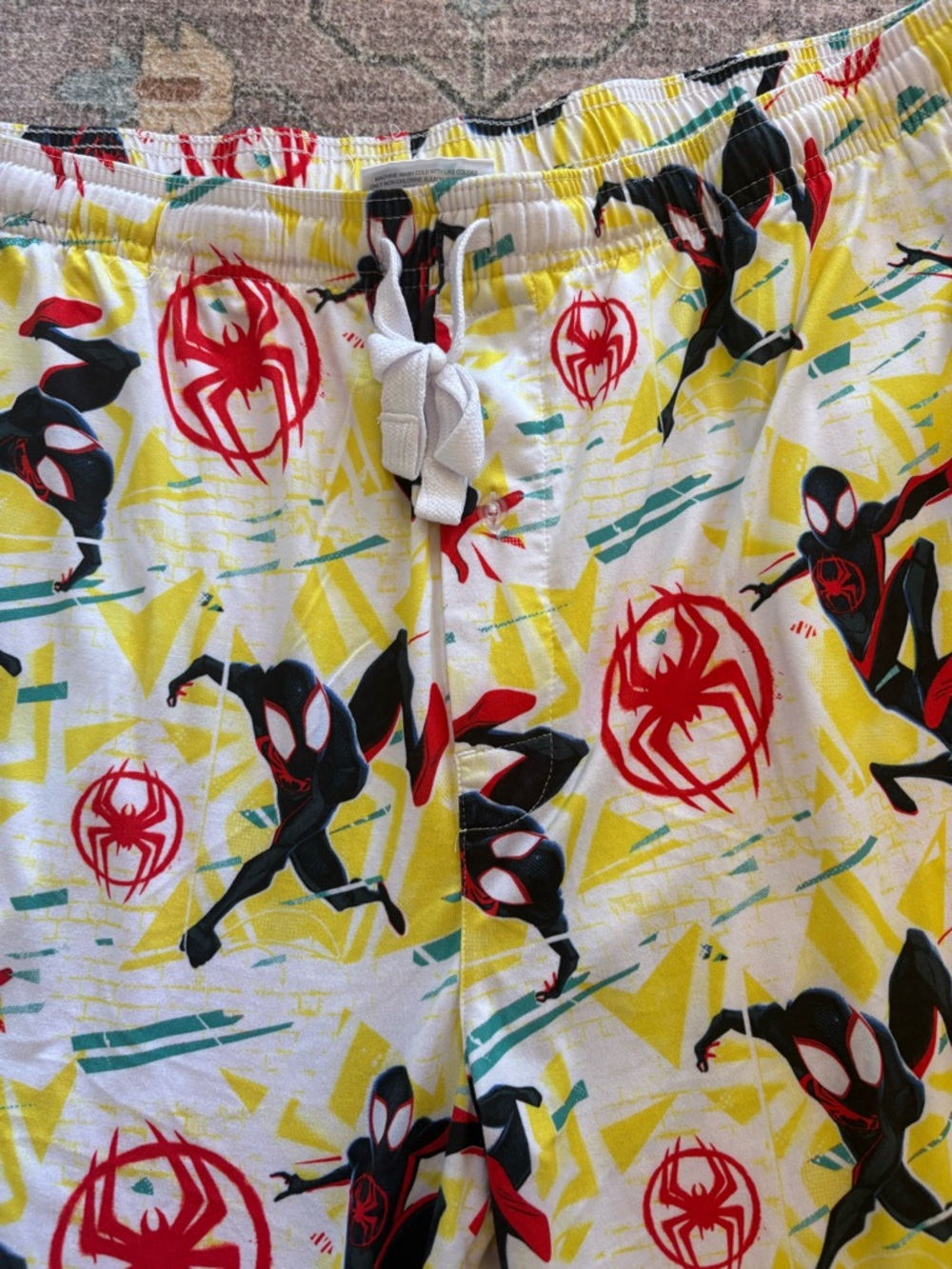 Marvel Spider-Verse Men’s pajama pants size 2XL - Picture 2 of 3